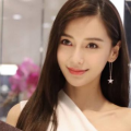 娱乐圈吃瓜杨颖是谁啊,揭秘杨颖的明星之路